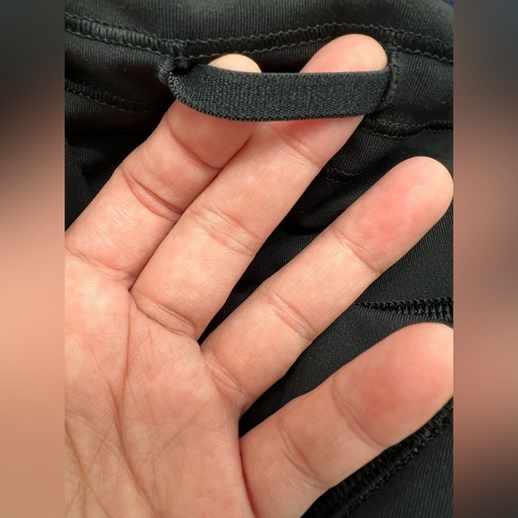 Lululemon Train Times Crop (17") Black (Size 6) - Picture 5 of 10